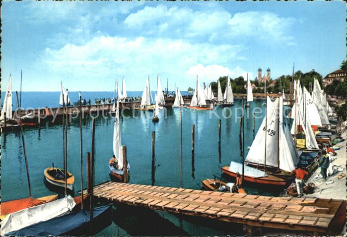 Friedrichshafen Bodensee Segelhafen und Schlosskirche