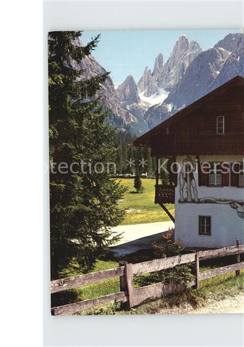 Dolomiten Fischleinboden Zwoelferkofel