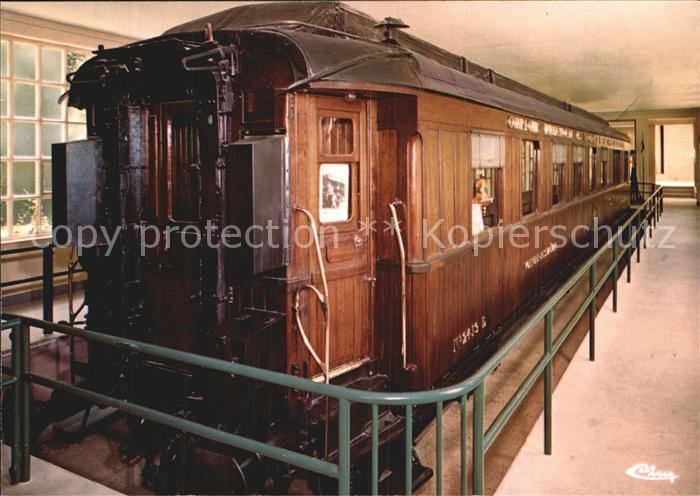 Eisenbahn Wagon de l'Armistice dans son abri Foret de Compiegne