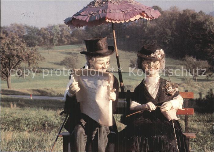 Puppe Doll Poupee Kinderspielzeug aelteres Paerchen Musikautomaten Dr. H. Weiss-