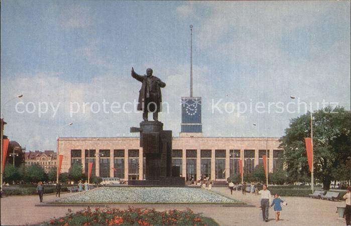 St Petersburg Leningrad Lenin Denkmal Bahnhof