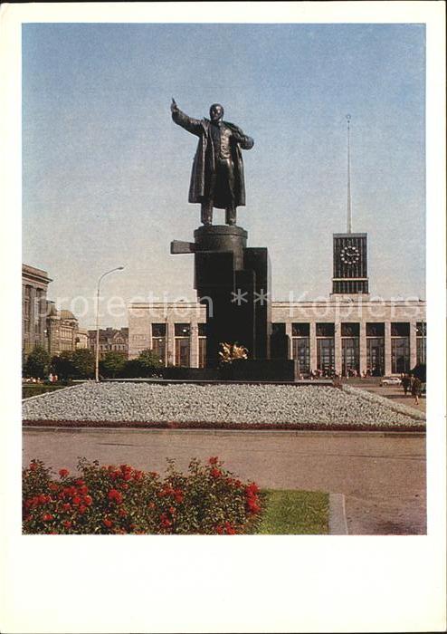 St Petersburg Leningrad Lenin-Denkmal Bahnhof