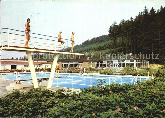 Wuennenberg Freibad mit Hallenbad Kneipp Luftkurort