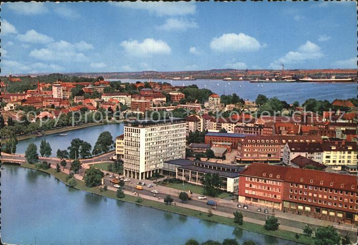 KIEL  CITY Blick auf Stadt und Hafen Fliegeraufnahme