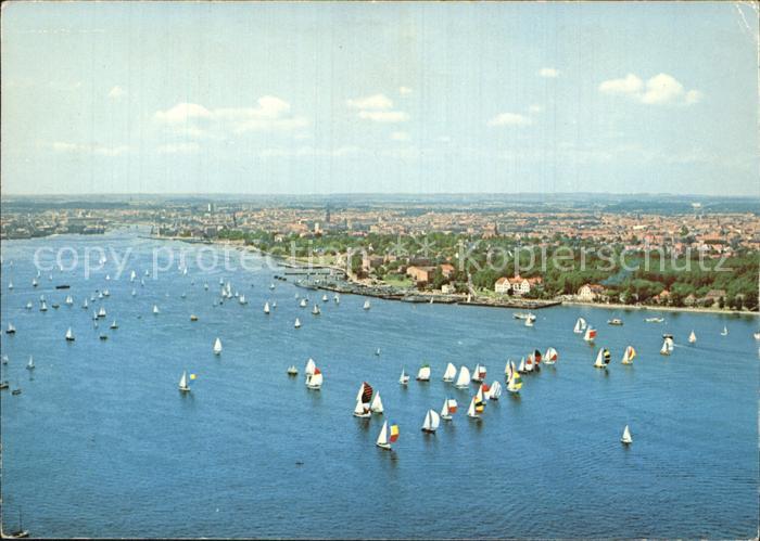 KIEL  CITY Segelregatta auf der Kieler Foerde Fliegeraufnahme