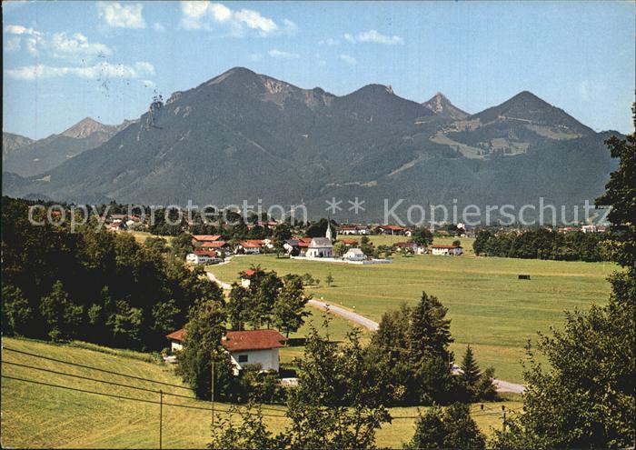 Staudach-Egerndach Panorama Erholungsort im Chiemgau Bayerische Alpen