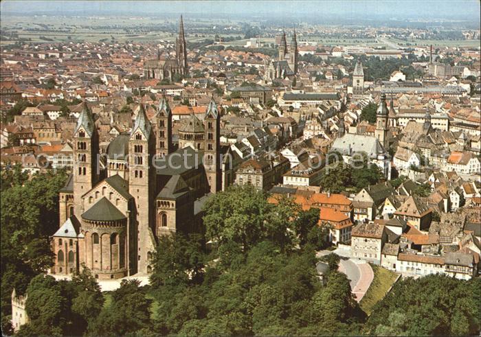 Speyer Rhein Kaiserdom mit Stadt von Osten Fliegeraufnahme