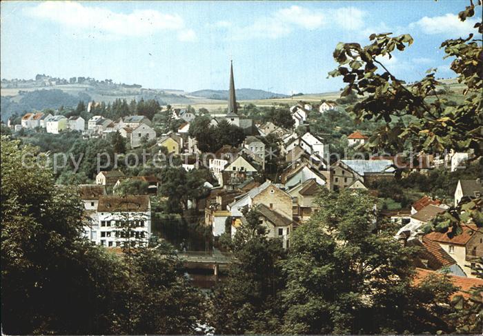 Waxweiler Ortsansicht mit Kirche Luftkurort