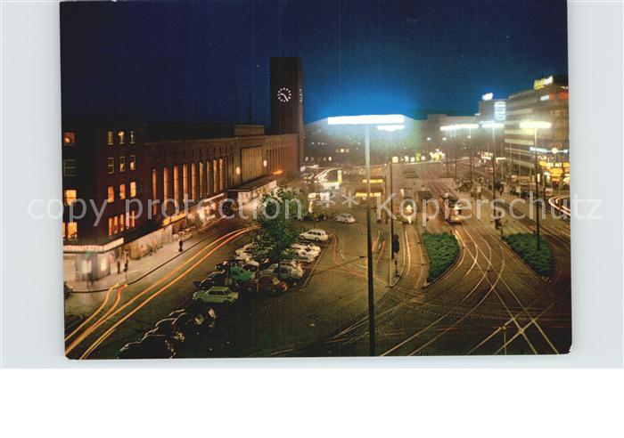 DuessELDORF CITY Bahnhof bei Nacht