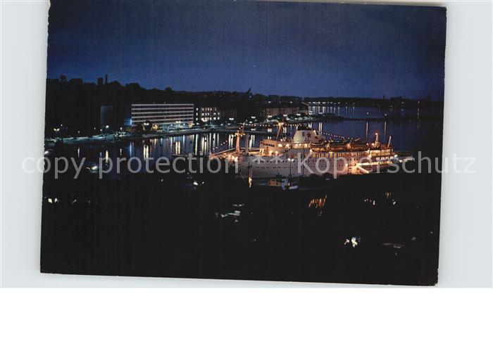 Pola Pula Croatia Teilansicht bei Nacht