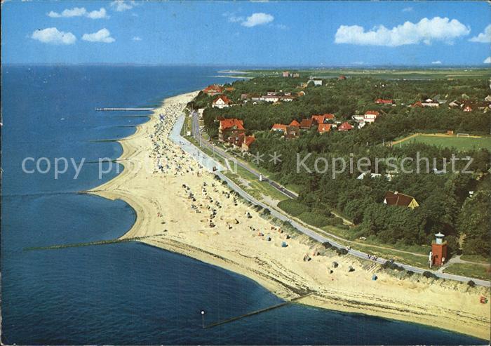 Wyk Foehr Suedstrand mit Promenade Nordseeheilbad Fliegeraufnahme