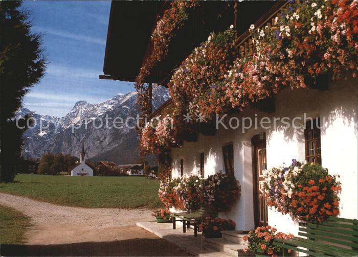 Pertisau Achensee Fischerhof am Achensee Blumenschmuck Alpenblick