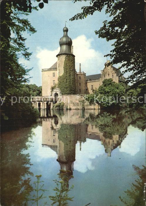 Gemen Jugendburg Wasserspiegelung