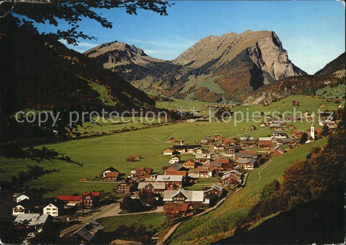 Schoppernau Vorarlberg Panorama mit Kanisfluh Bregenzerwald