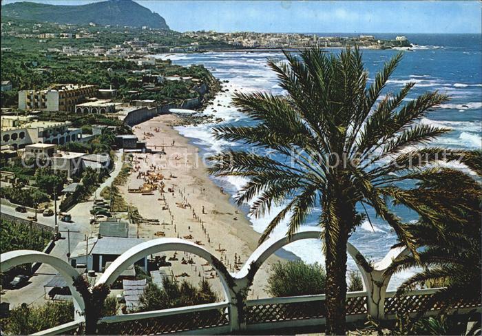 Forio d Ischia Spiaggia di San Francesco Strand Palmen