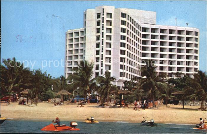 Phataya Holiday Inn Sands Hotel