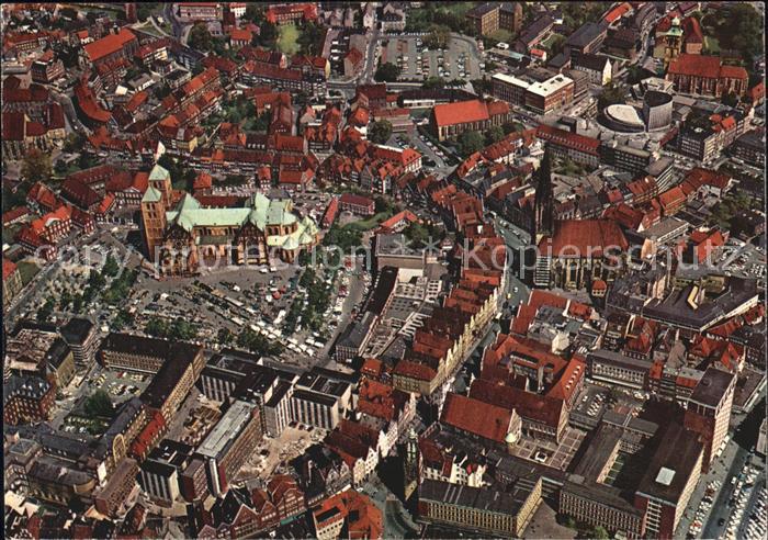 Muenster Westfalen Fliegeraufnahme mit Dom Lambertikirche und Prinzipalmarkt