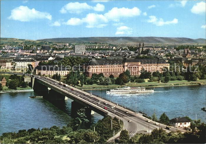 Koblenz Rhein Pfaffendorfer Bruecke mit Schloss