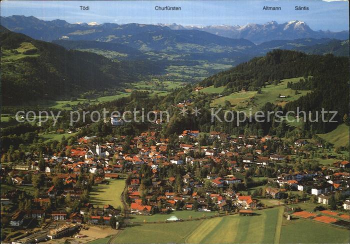 Oberstaufen Oberallgaeu Bayern mit Schweizer Alpenkette Schrothheilbad Fliegera