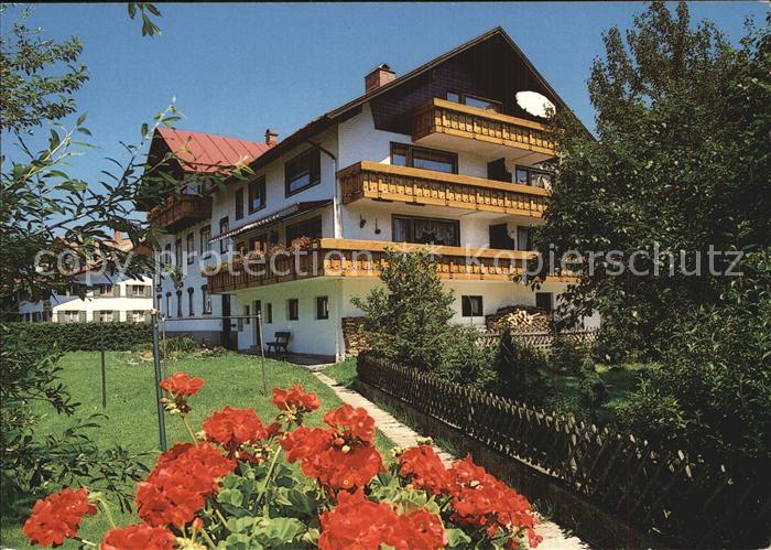 Fischen Allgaeu  Wohnhaus Blumen