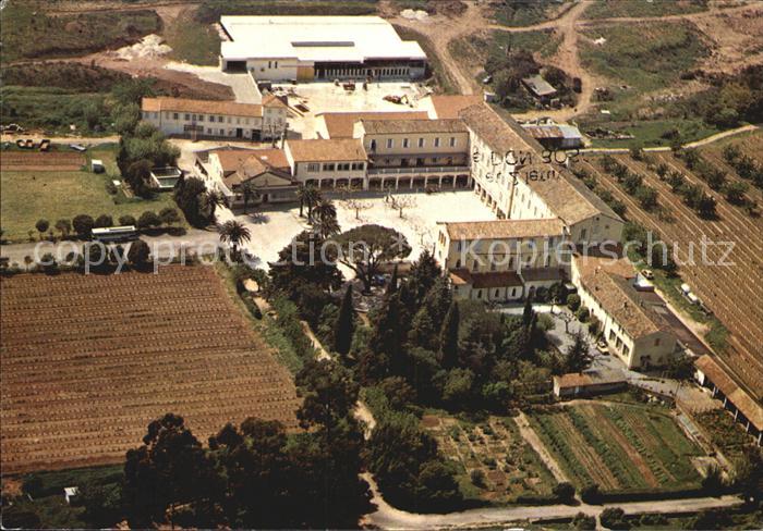 La Crau Fondation La Navarre Institution et Dom