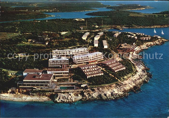 Pola Pula Croatia Fliegeraufnahme Zlatne Stijene