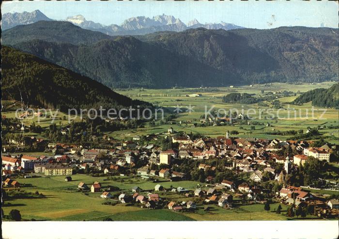 Feldkirchen Kaernten Panorama mit Karawanken und Julischen Alpen