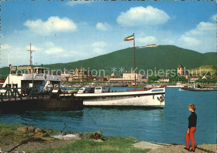 Koenigswinter Blick zum Petersberg