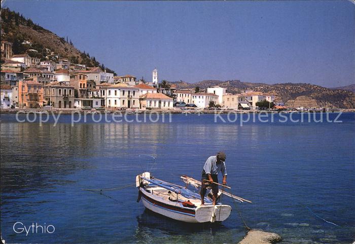 Gythio Teilansicht mit Fischer