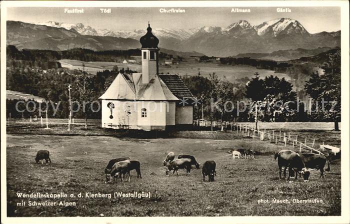 Kienberg Oberbayern Wendelinskapelle mit Alpen