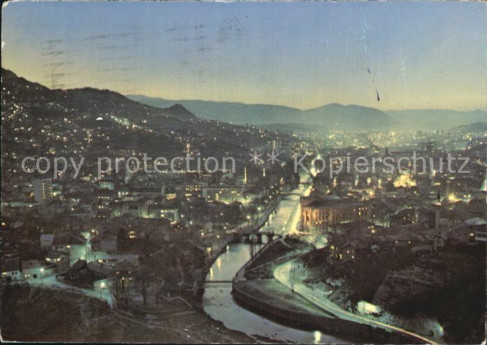 Sarajevo Flusspartie bei Nacht Fliegeraufnahme