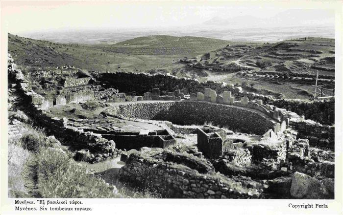 Mycenes Mykene Greece Six tombeaux royaux Ruinen Alte Graeber