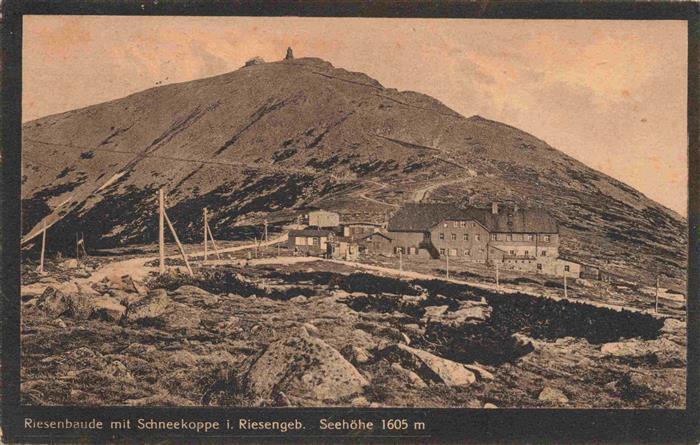 Schneekoppe Snezka CZ Riesenbaude im Riesengebirge