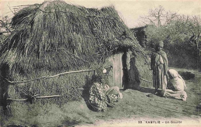 Kabylie Algerie Un gourbi