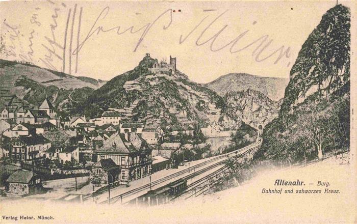 Altenahr Burg Bahnhofund schwarzes Kreuz