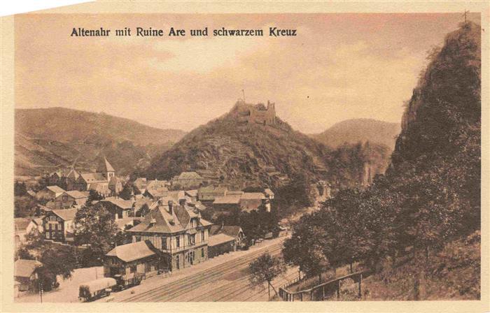 Altenahr mit Ruine Are und schwarzes Kreuz