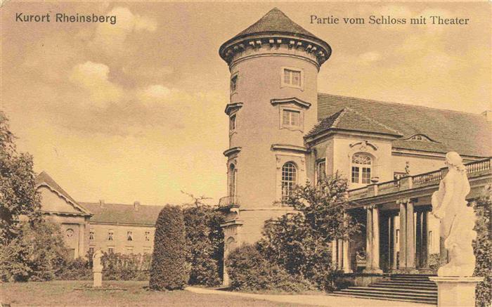 Rheinsberg Brandenburg Partie vom Schloss mit Theater