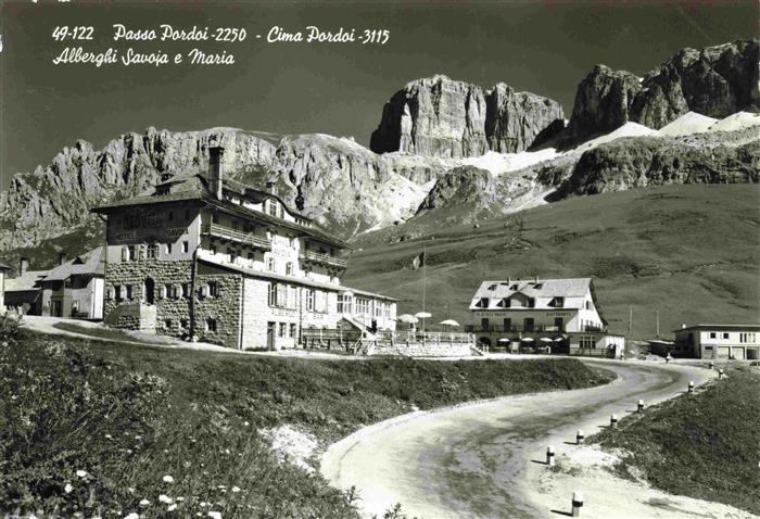 Passo Pordoi IT Cima Pordoi Alberghi Savoja e Maria