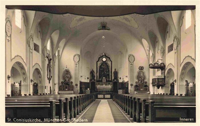 Grosshadern Muenchen St. Canisiuskirche Inneres