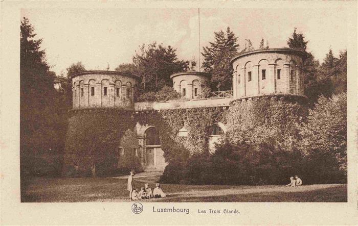 LUXEMBOURG  Luxemburg Les Trois Glands