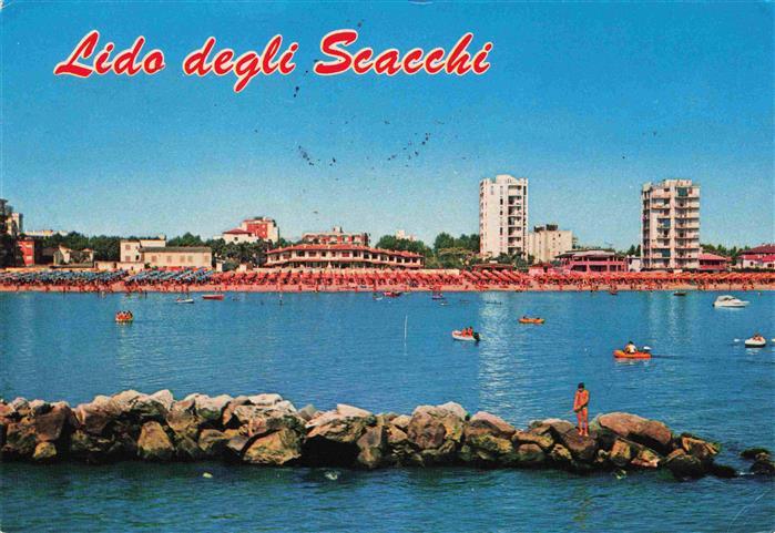 Lido degli Scacchi IT Veduta dal mare Ansicht vom Meer aus