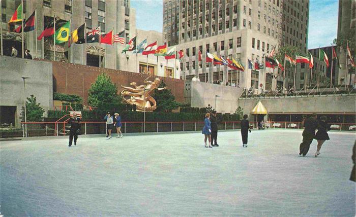 NEW YORK City USA Rockefeller Plaza Outdoor Skating Pond