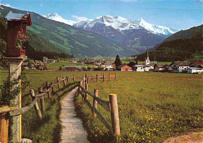 Stumm Zillertal AT mit Brandbergkolm Gerlostenwand und Ahornspitz