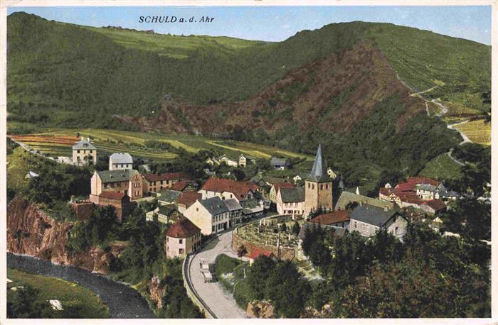 Schuld Ahr Ahrweiler Rheinland-Pfalz Ortsansicht mit Kirche