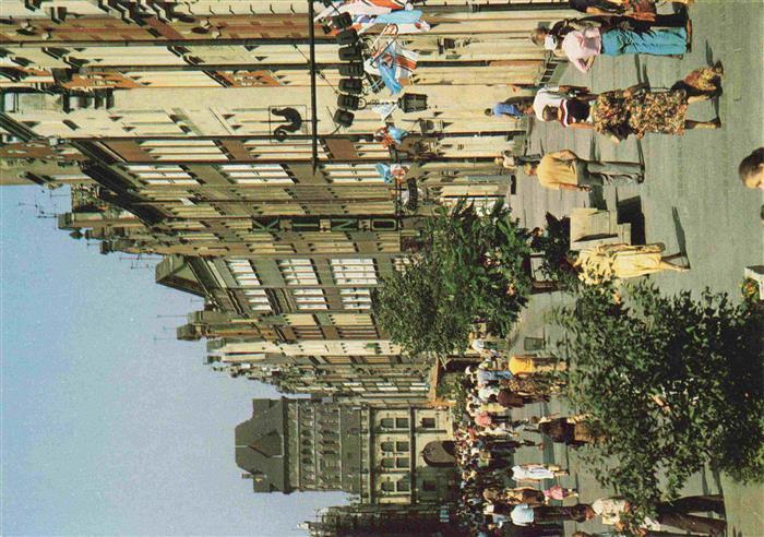 GDANSK Danzig PL Ulica Dluga Zlota Brama Wieza Wiezienne Strassenpartie Stadtzen