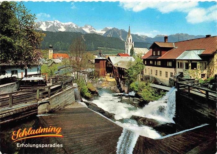 Schladming Obersteiermark AT Motiv am Talbach Blick zur Kirche Alpen