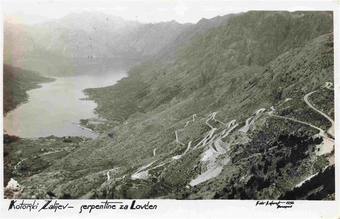 Kotor Montenegro Bucht von Kotor Fliegeraufnahme
