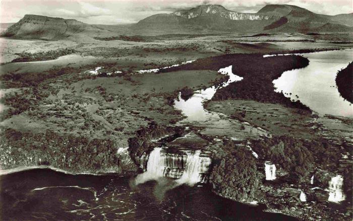 Canaima Venezuela Los Saltos de Canaima Fliegeraufnahme