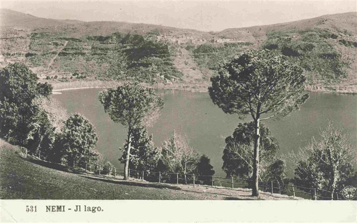 Nemi Roma IT Il Lago