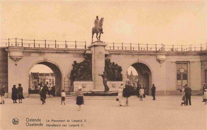 OSTENDE Oostende West-Vlaanderen Belgie Le Monument de Leopold II